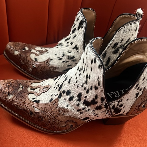 Women’s western booties - Picture 11 of 11